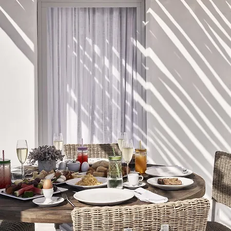 Hotell Katikies Mykonos - The Leading Of The World